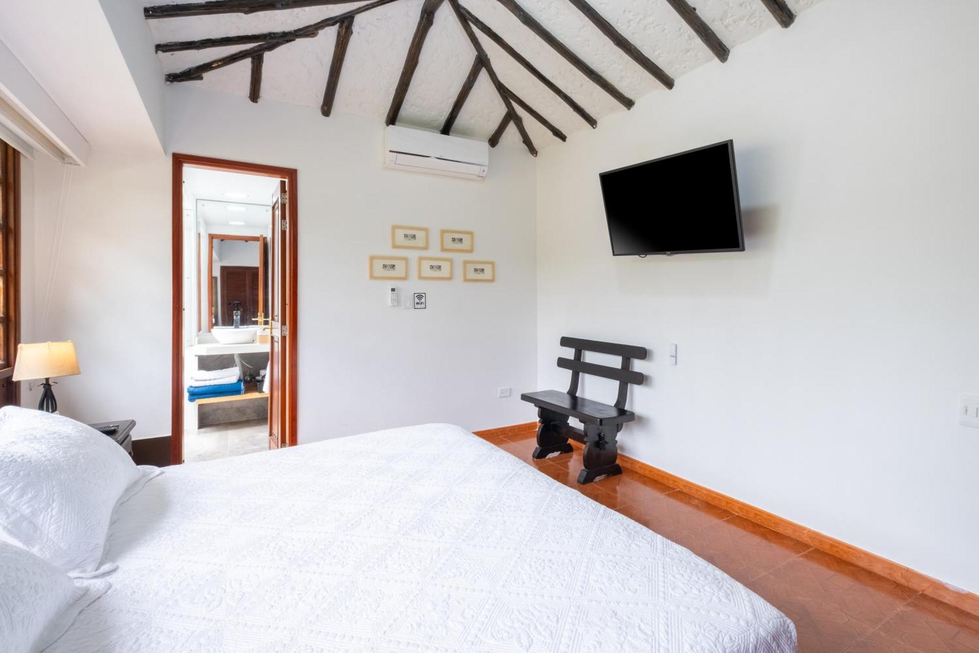 Hotel Chalet El Castillo By Majuva La Tebaida Exterior photo